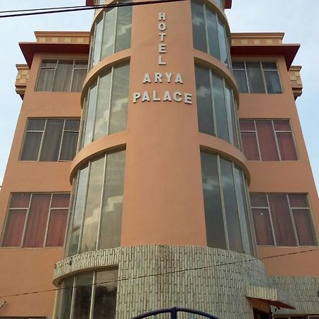 Hotel Arya Palace Puri Exterior photo