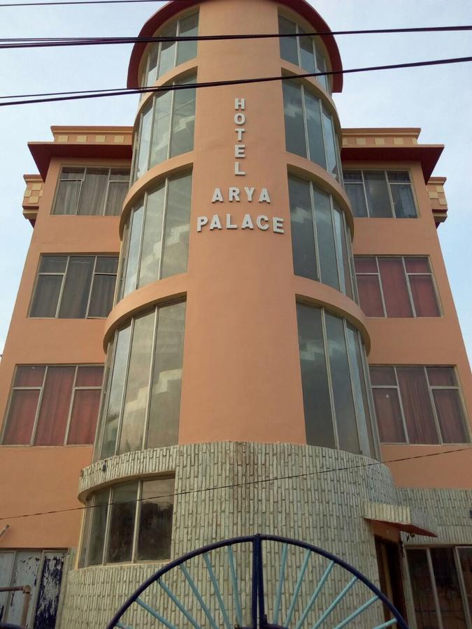 Hotel Arya Palace Puri Exterior photo